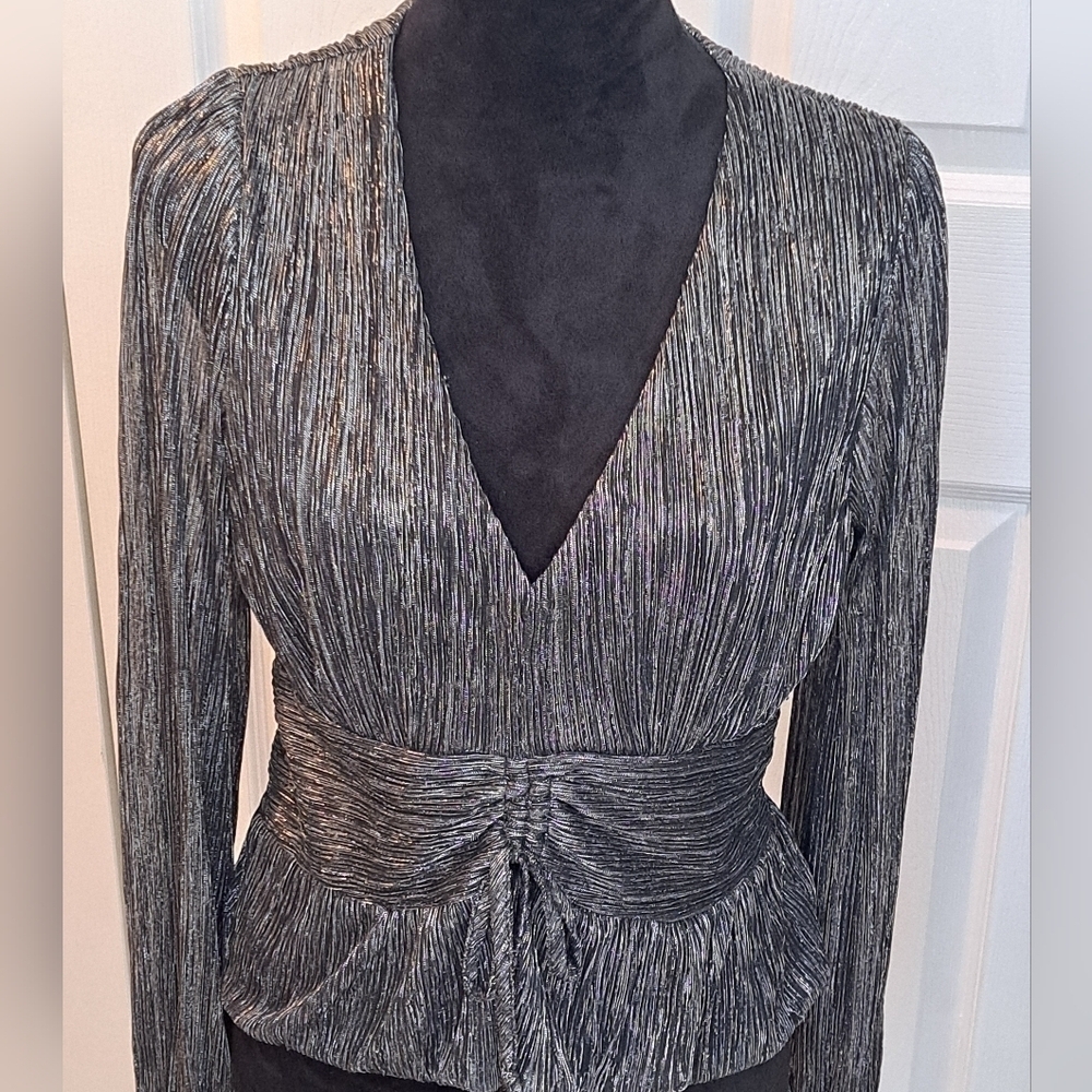 Sofia Vergara Metallic Cropped Blouse Size XL